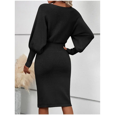 Avery™ - Modern Round Neck Dress with Long Sleeves