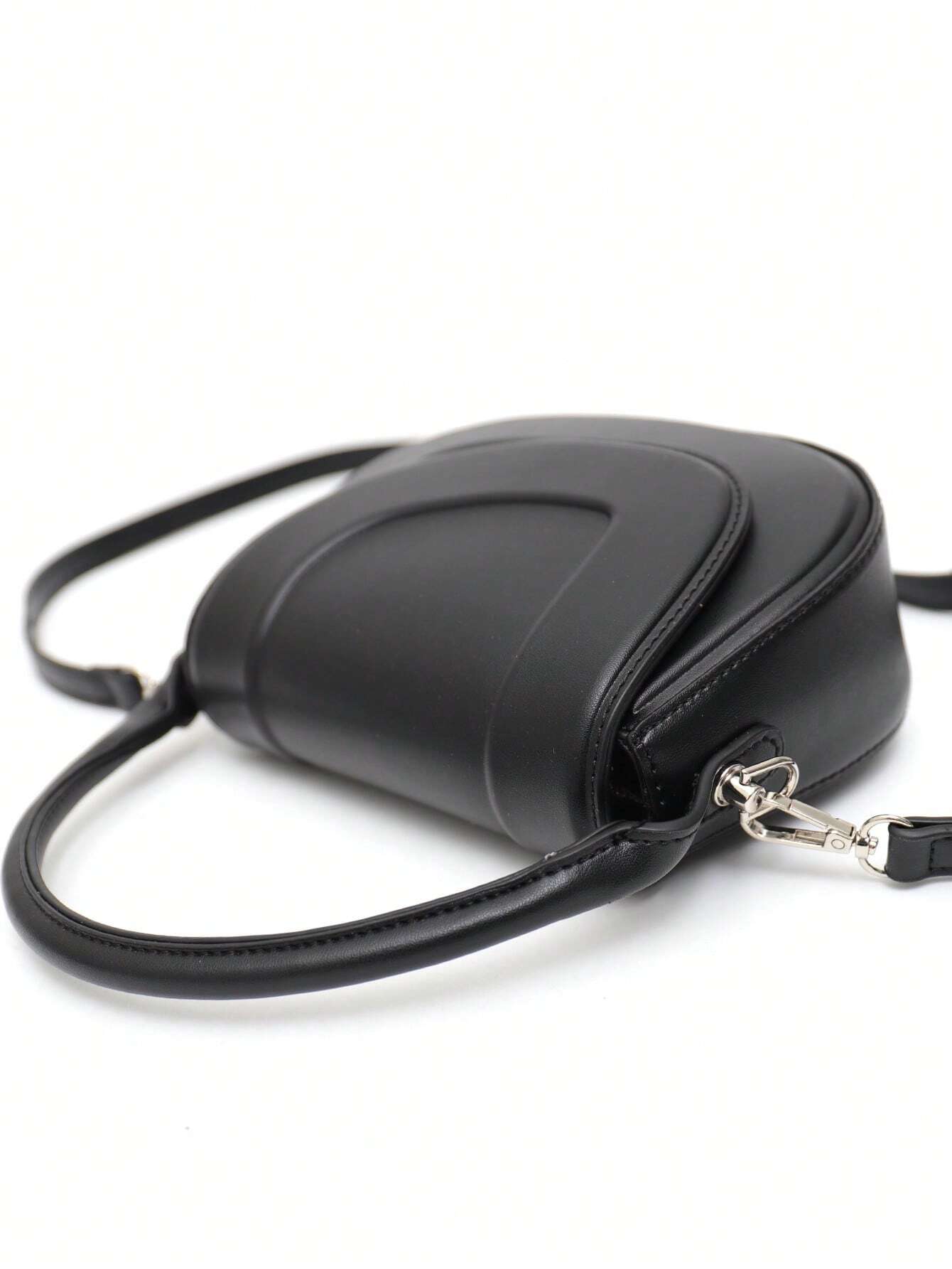 Charlotte™ - Minimalist Luxury Saddle Bag