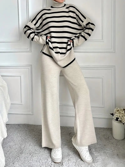 Aria™ - Stylish Stripped Turtlenack Pants Set