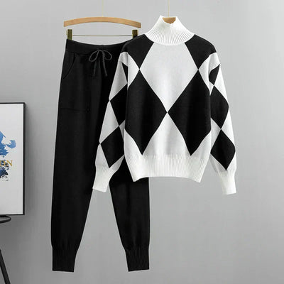 Zoe™ - 2 Piece Stylish Set of Sweater and Pants