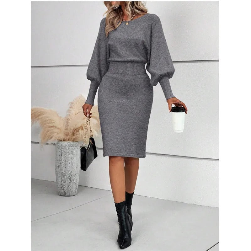 Avery™ - Modern Round Neck Dress with Long Sleeves